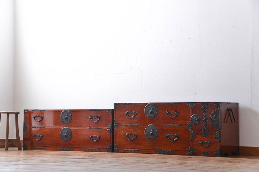 アンティーク家具　古民具・骨董　特注品!立派な金具の米沢箪笥