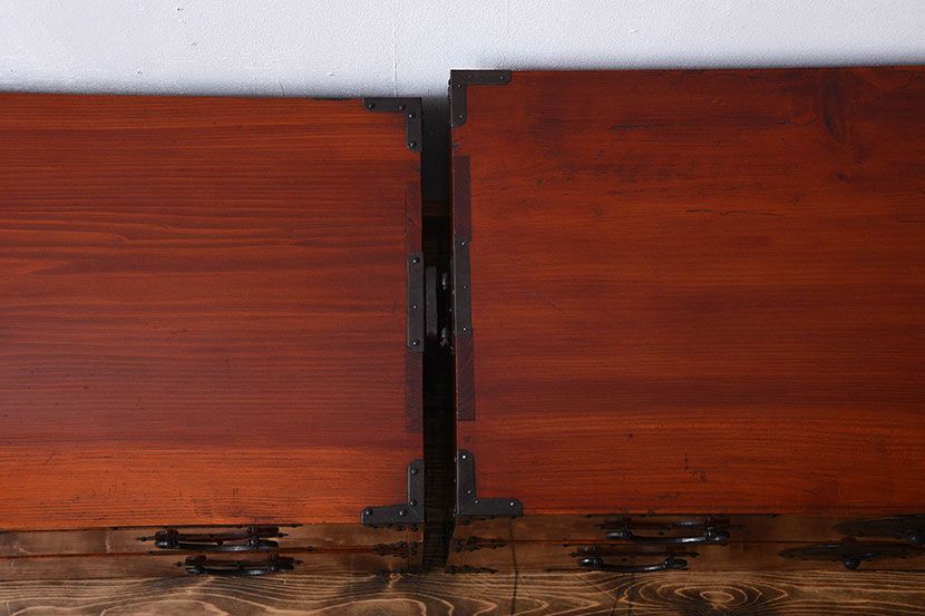 アンティーク家具　古民具・骨董　特注品!立派な金具の米沢箪笥