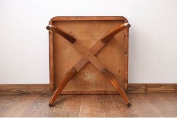 アンティーク家具　イギリスアンティーク　カフェテーブル