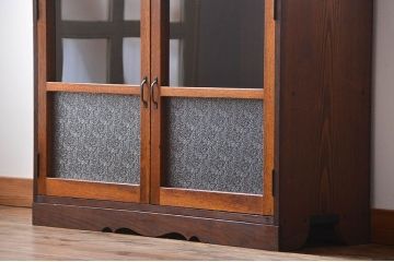 レトロ家具　昭和レトロ　ダイヤガラス入り収納棚