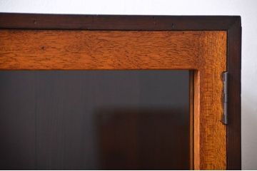 レトロ家具　昭和レトロ　ダイヤガラス入り収納棚