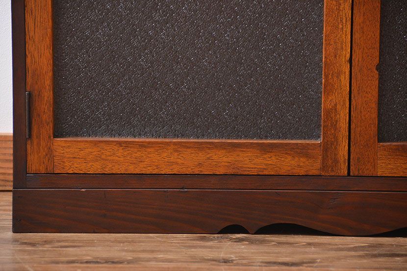 レトロ家具　昭和レトロ　ダイヤガラス入り収納棚