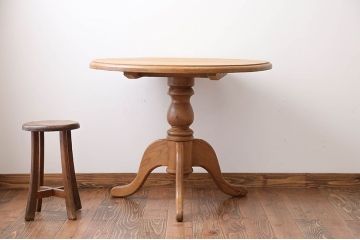 アンティーク家具　イギリスアンティーク　ラウンドテーブル