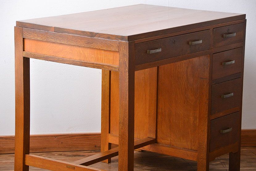 レトロ家具　昭和レトロ　小振りな片袖机