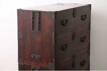 アンティーク家具　古民具・骨董　総檜材の重ね衣装箪笥