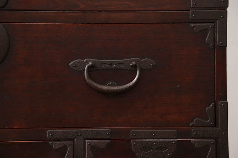 アンティーク家具　古民具・骨董　総檜材の重ね衣装箪笥