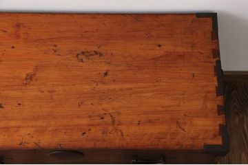 アンティーク家具　古民具・骨董　総檜材の重ね衣装箪笥