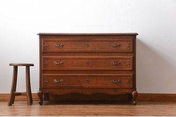 アンティーク家具　イギリスアンティーク　オーク材のチェスト