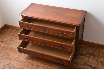 アンティーク家具　イギリスアンティーク　オーク材のチェスト