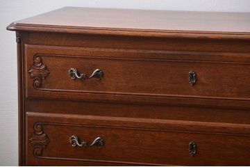 アンティーク家具　イギリスアンティーク　オーク材のチェスト