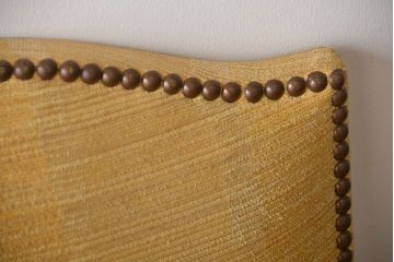 アンティーク家具　イギリスアンティーク　上品なチェア(2)