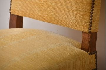 アンティーク家具　イギリスアンティーク　上品なチェア(2)