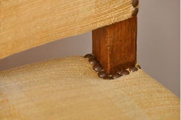 アンティーク家具　イギリスアンティーク　上品なチェア(2)