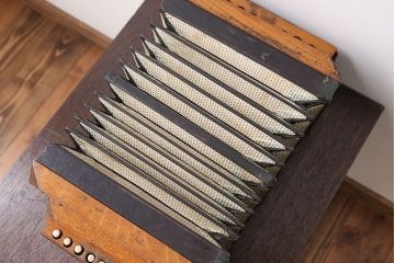 イギリスアンティーク　アコーディオン