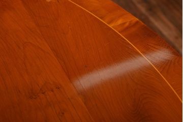 アンティーク家具　イギリスアンティーク　メープル材の上品なサイドボード