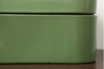 アンティーク雑貨　イギリスビンテージ　ホーローブレット缶(2)