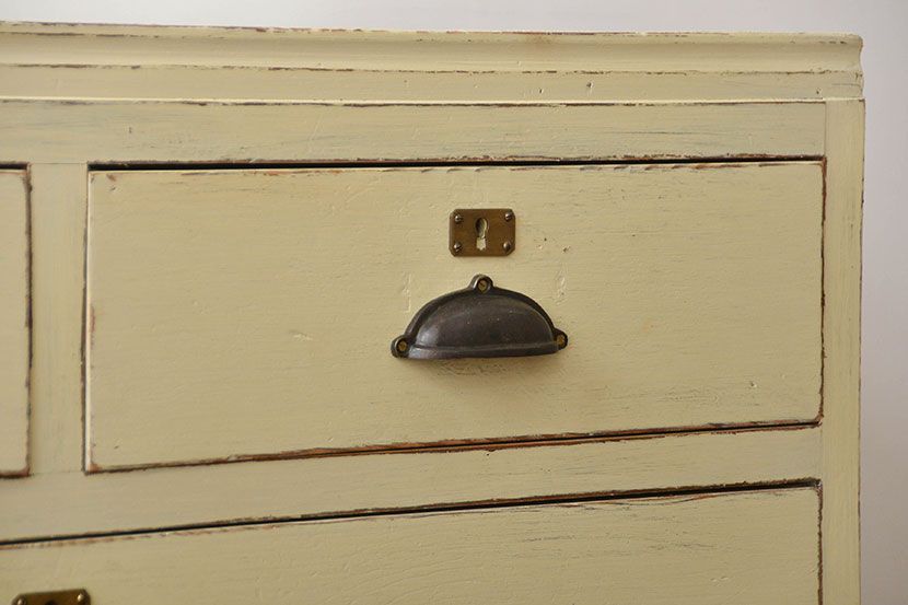 アンティーク家具　アンティークペイント　かわいいチェスト