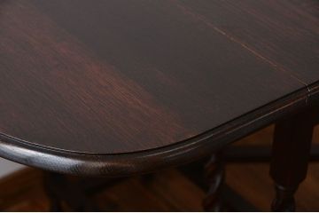 アンティーク家具　イギリスアンティーク　小振りなバタフライテーブル