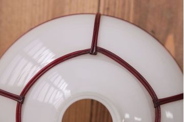 アンティーク　ガラスシェードのレトロな天井照明