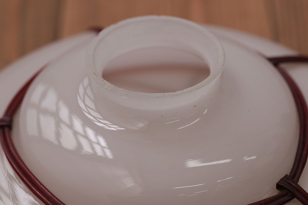 アンティーク　ガラスシェードのレトロな天井照明