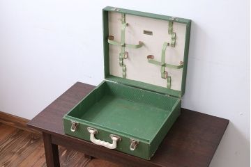 アンティーク雑貨　イギリスアンティーク　BREXTON社　4人用ピクニックセット