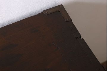 アンティーク家具　味のある古い木の衣装箪笥(チェスト)　古民具・骨董