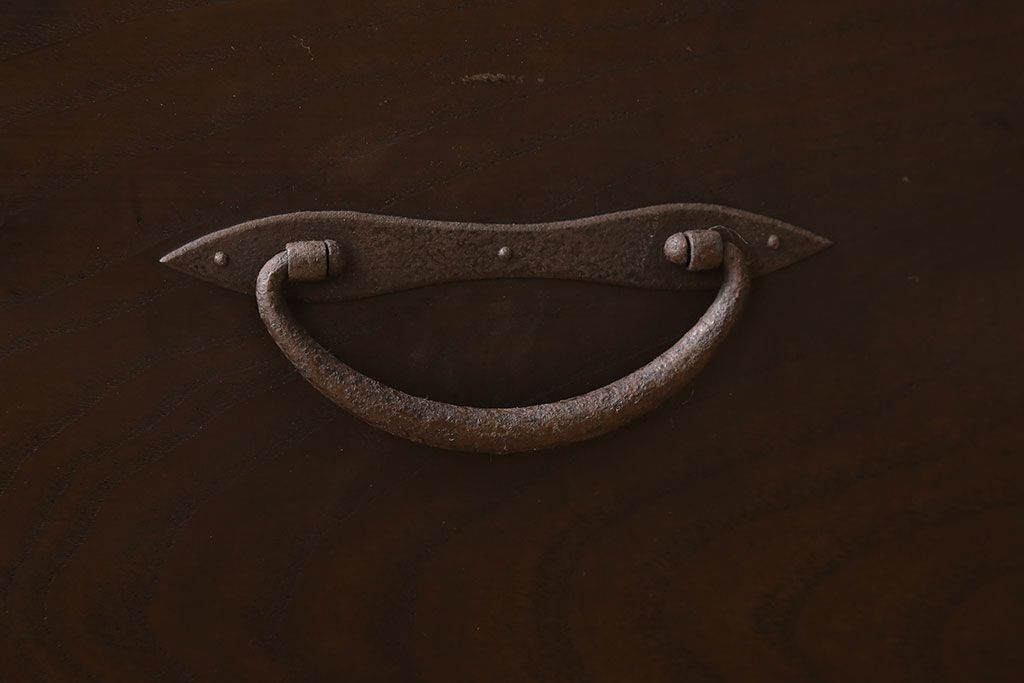 アンティーク家具　味のある古い木の衣装箪笥(チェスト)　古民具・骨董