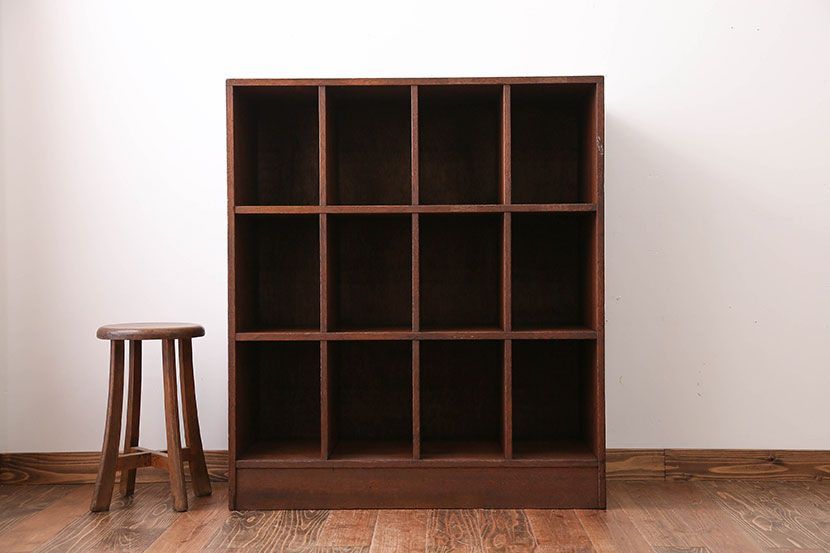 レトロ家具　昭和レトロ　アンティークマス目棚