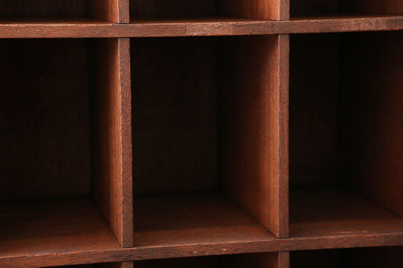 レトロ家具　昭和レトロ　アンティークマス目棚