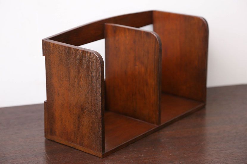 レトロ家具　昭和レトロ　シンプルな本立て