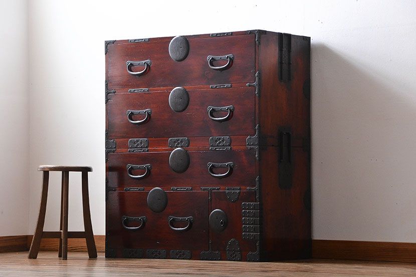 アンティーク家具　古民具・骨董　総檜材!上質な重ね衣装箪笥