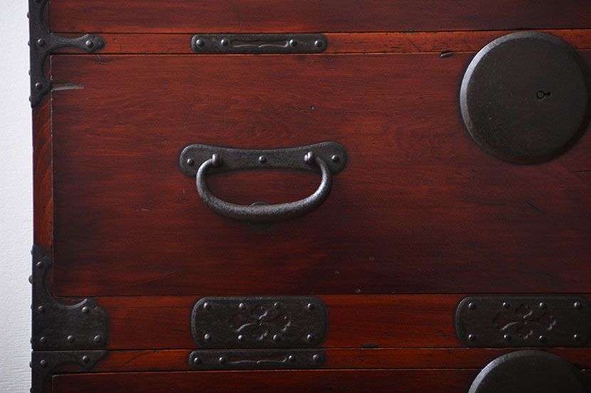 アンティーク家具　古民具・骨董　総檜材!上質な重ね衣装箪笥