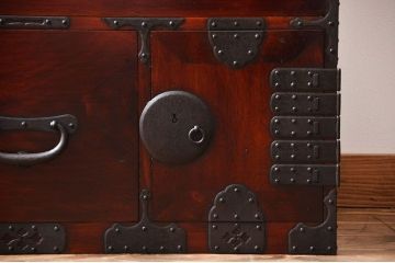 アンティーク家具　古民具・骨董　総檜材!上質な重ね衣装箪笥