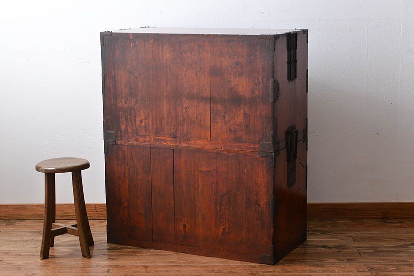 アンティーク家具　古民具・骨董　総檜材!上質な重ね衣装箪笥