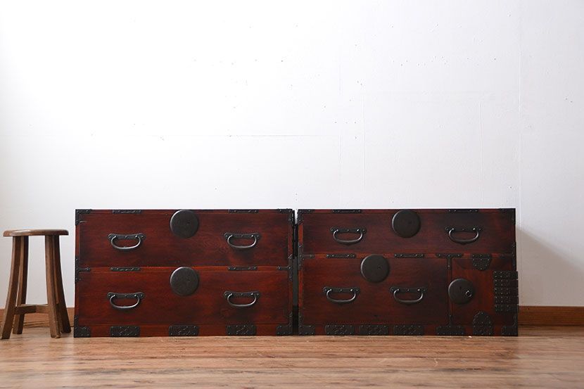 アンティーク家具　古民具・骨董　総檜材!上質な重ね衣装箪笥