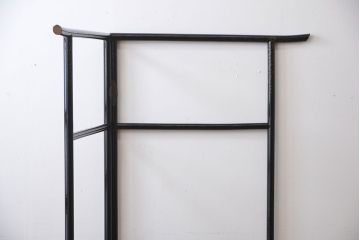古民具・骨董　鶴と松の屏風衣桁
