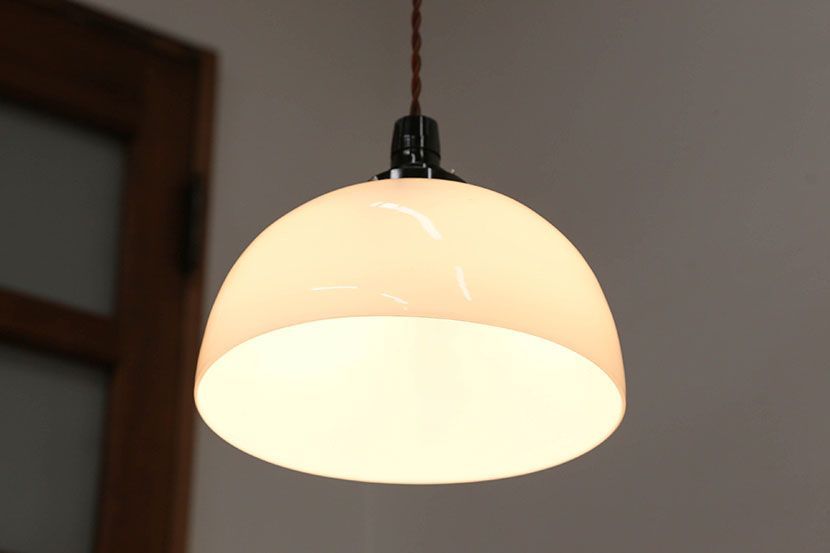 昭和レトロな電笠照明