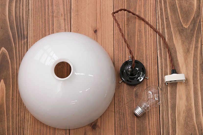 昭和レトロな電笠照明