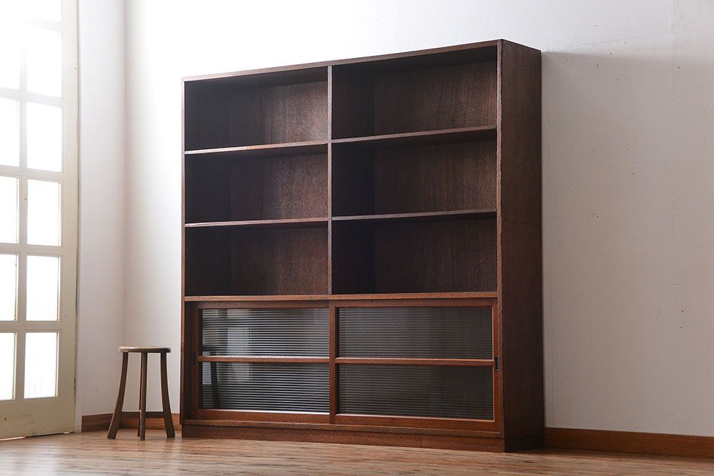 レトロ家具　昭和レトロ　古い学校の大きな収納棚(1)