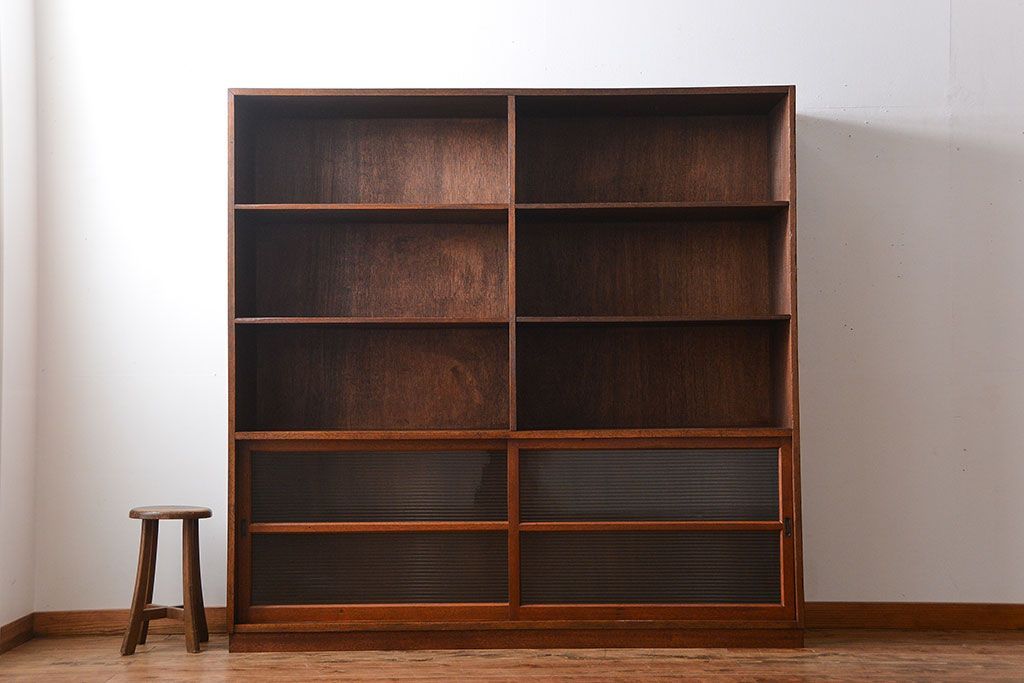 レトロ家具　昭和レトロ　古い学校の大きな収納棚(1)