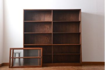 レトロ家具　昭和レトロ　古い学校の大きな収納棚(1)