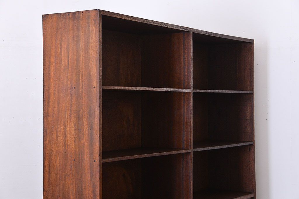 レトロ家具　昭和レトロ　古い学校の大きな収納棚(1)