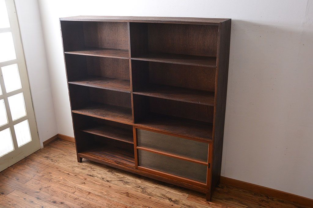 レトロ家具　昭和レトロ　古い学校の大きな収納棚(2)