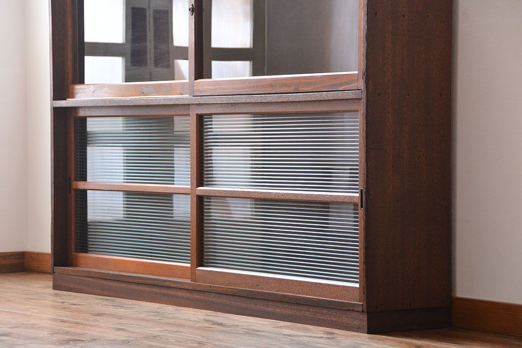 レトロ家具　昭和レトロ　古い学校の大きなアンティーク収納棚