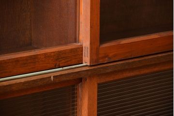 レトロ家具　昭和レトロ　古い学校の大きなアンティーク収納棚