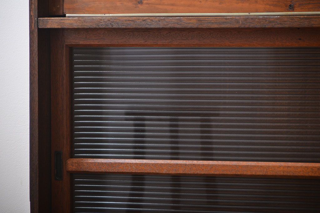 レトロ家具　昭和レトロ　古い学校の大きなアンティーク収納棚