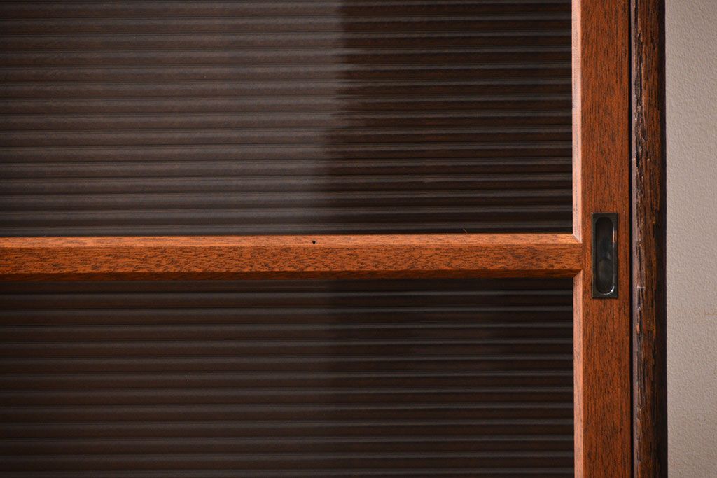 レトロ家具　昭和レトロ　古い学校の大きなアンティーク収納棚