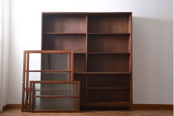 レトロ家具　昭和レトロ　古い学校の大きな収納棚(4)