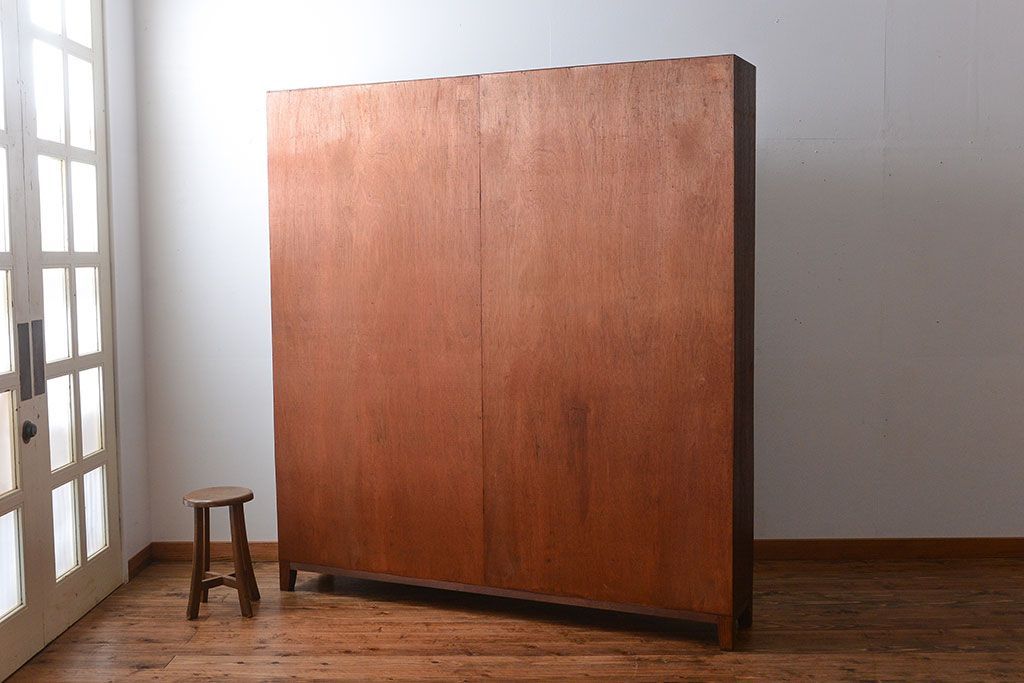 レトロ家具　昭和レトロ　古い学校の大きな収納棚(4)