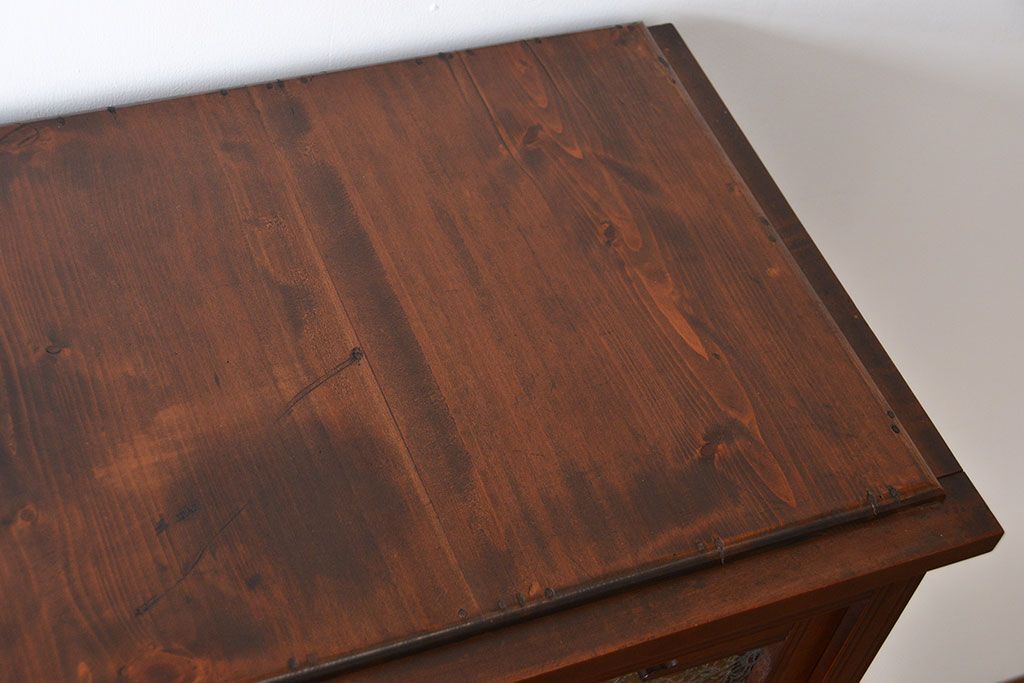 アンティーク家具　大正ロマン　お洒落なアンティーク収納棚